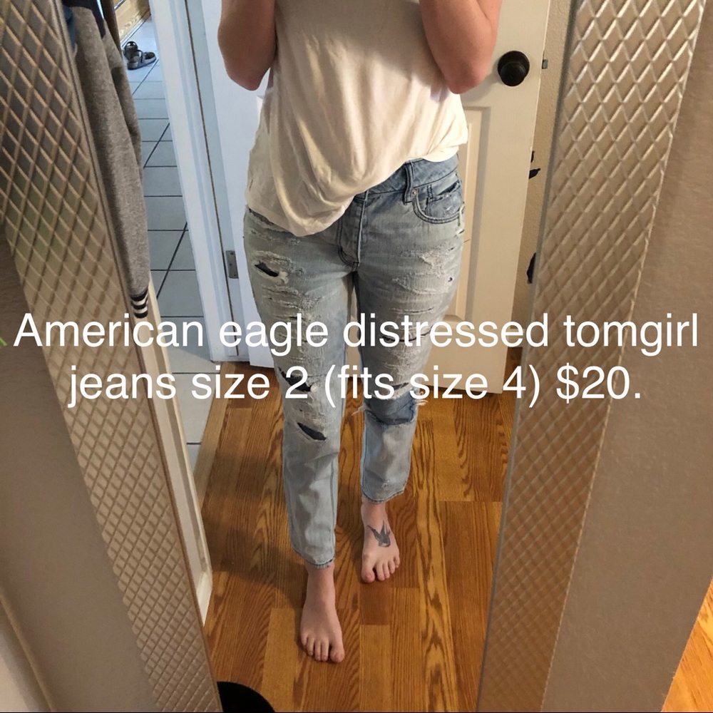 American eagle tomgirl jeans